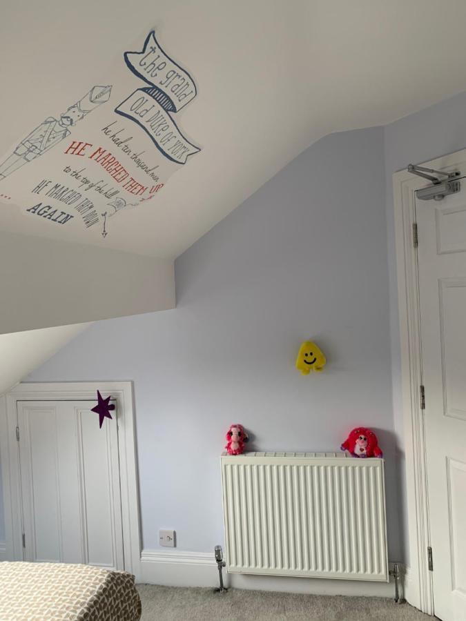 Cheapsleepz 49 Moscow Drive Otel Liverpool Dış mekan fotoğraf